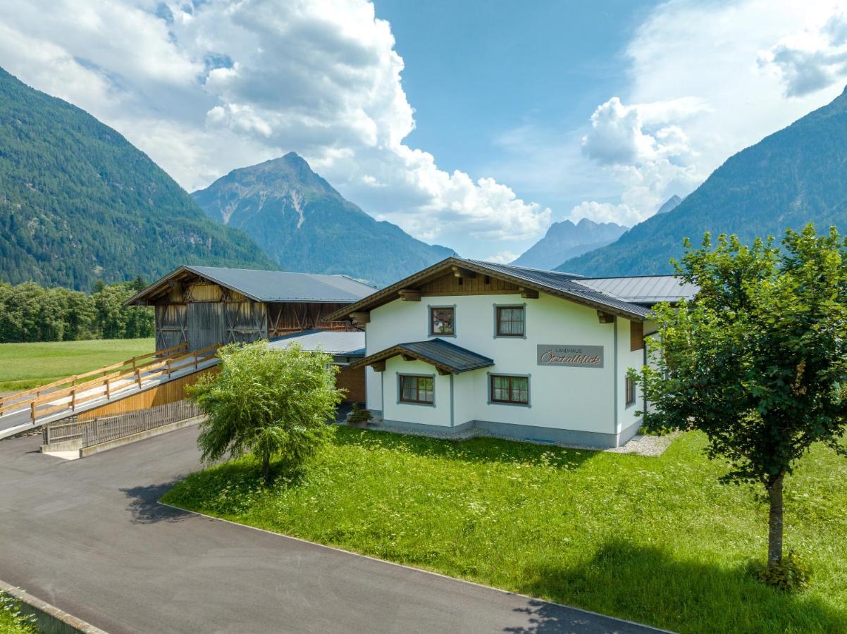 Landhaus Oetztalblick Langenfeld Exterior photo